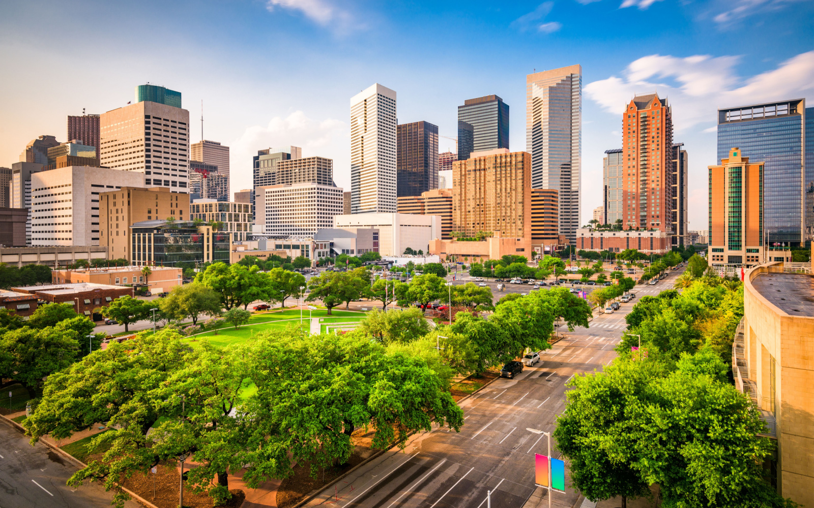 The Best & Worst Times to Visit Houston in 2023