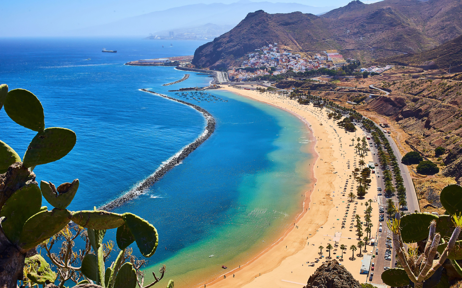 The Best Time to Visit the Canary Islands in 2023
