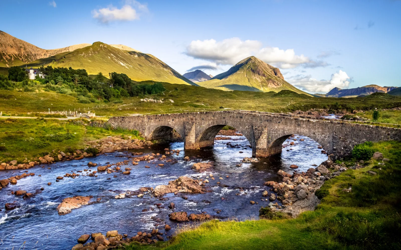 The 18 Best Places to Visit in the UK in 2023