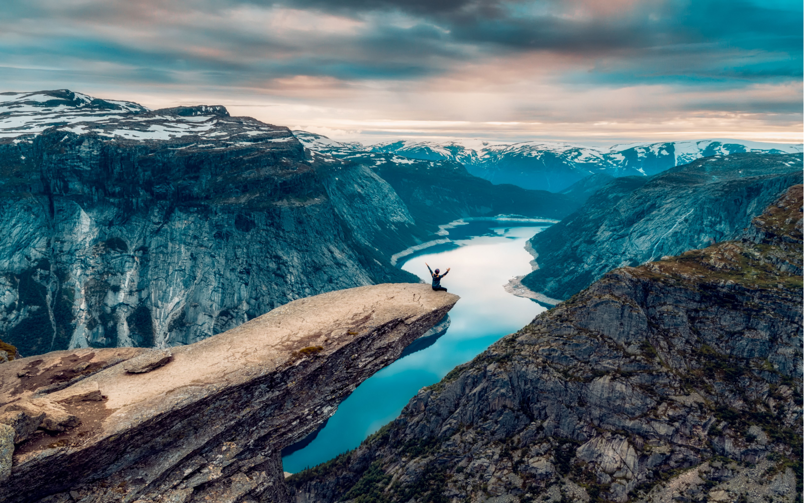 The 16 Best Places to Visit in Norway in 2023