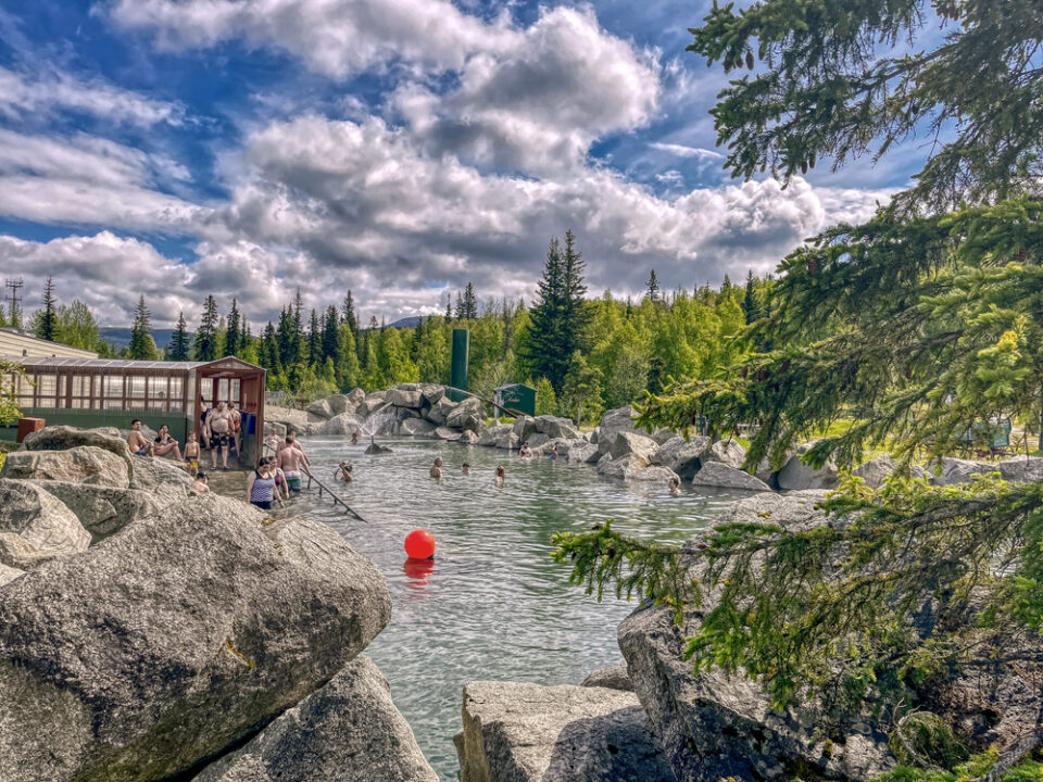 📅 The Best & Worst Times to Visit Fairbanks Alaska in 2024 (Our Take)