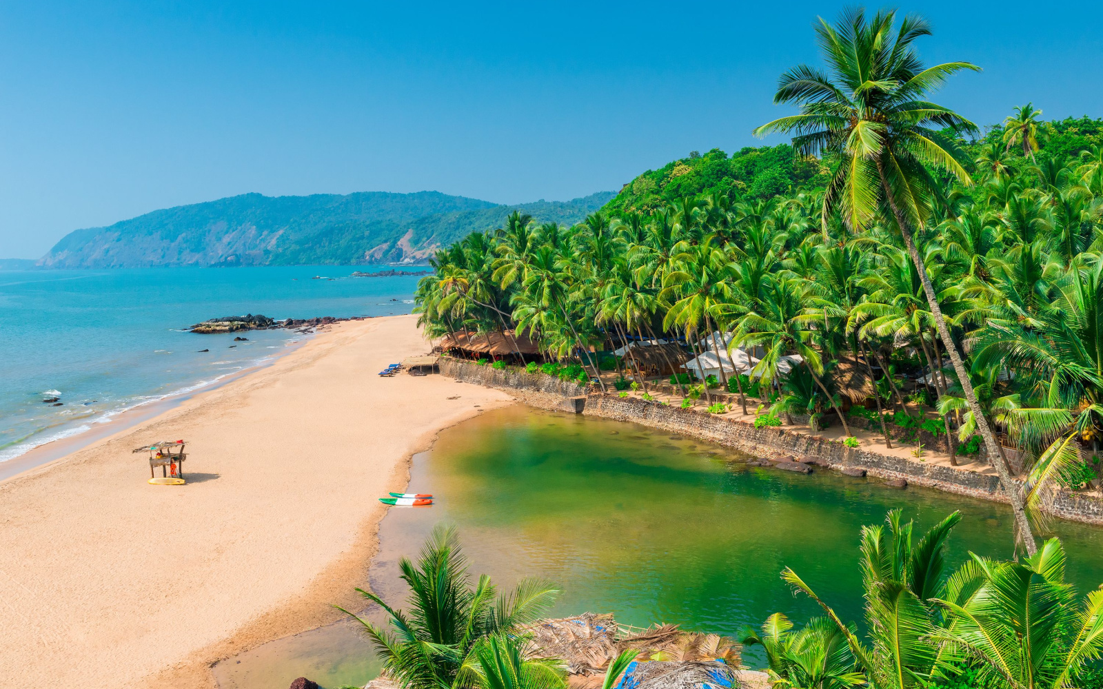 The Best & Worst Times to Visit Goa in 2023