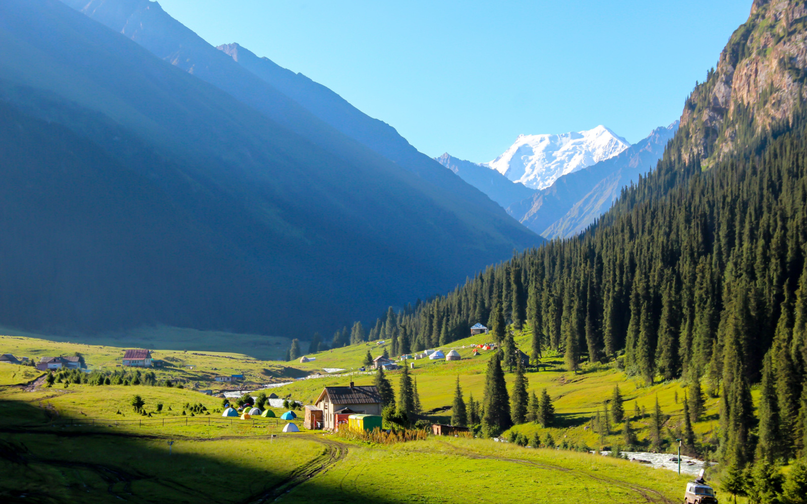 The Best & Worst Times to Visit Kyrgyzstan in 2024