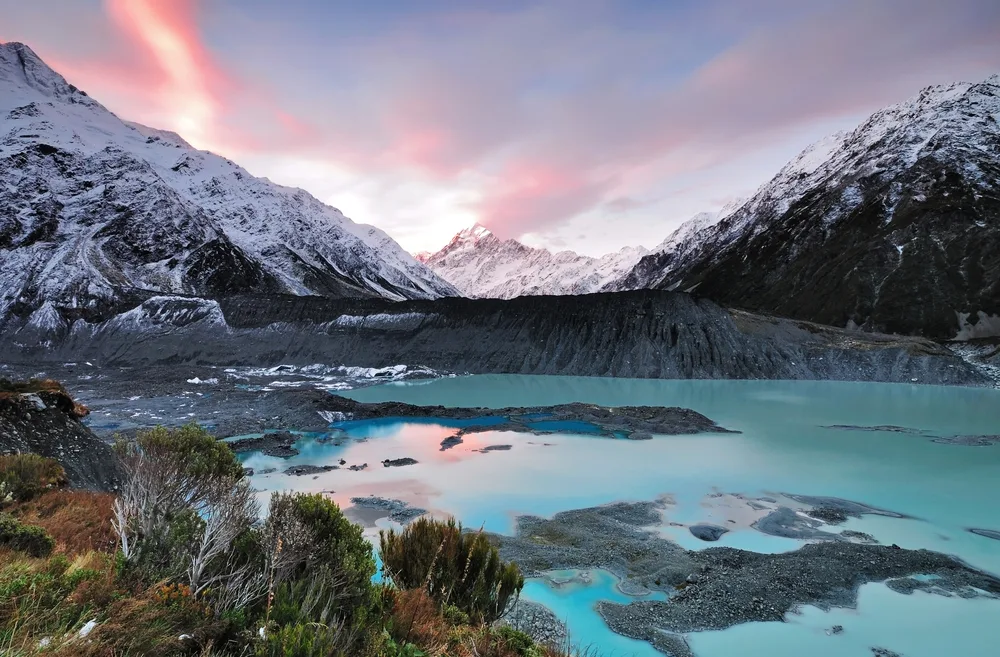 Amazing view of snow-capped mountains on South Island, one of the best places to visit in July
