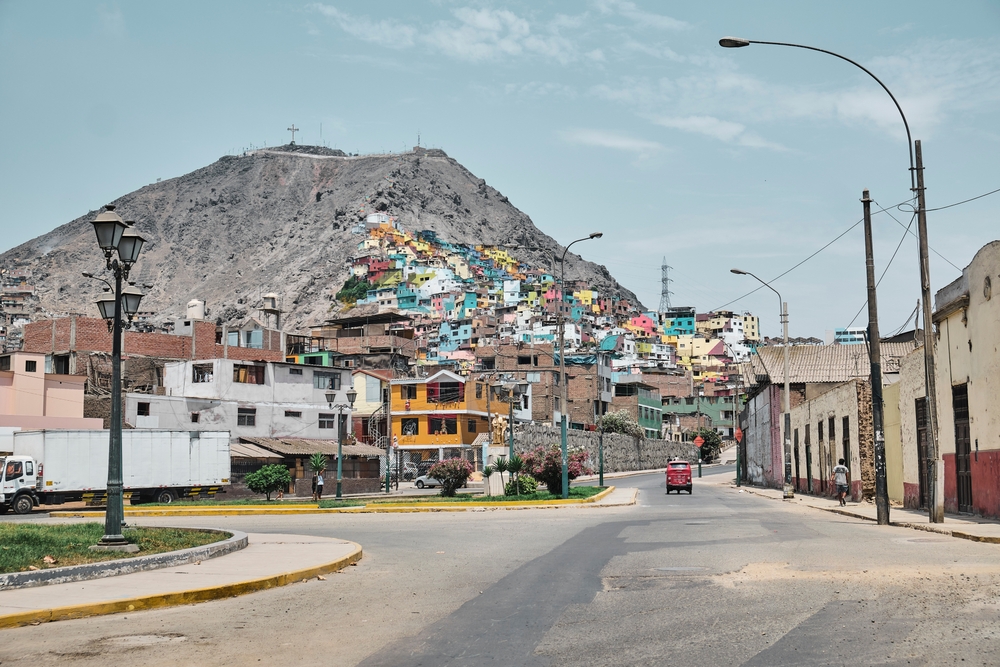 Slums in Lima, Peru pictured to illustrate the parts of the city to avoid