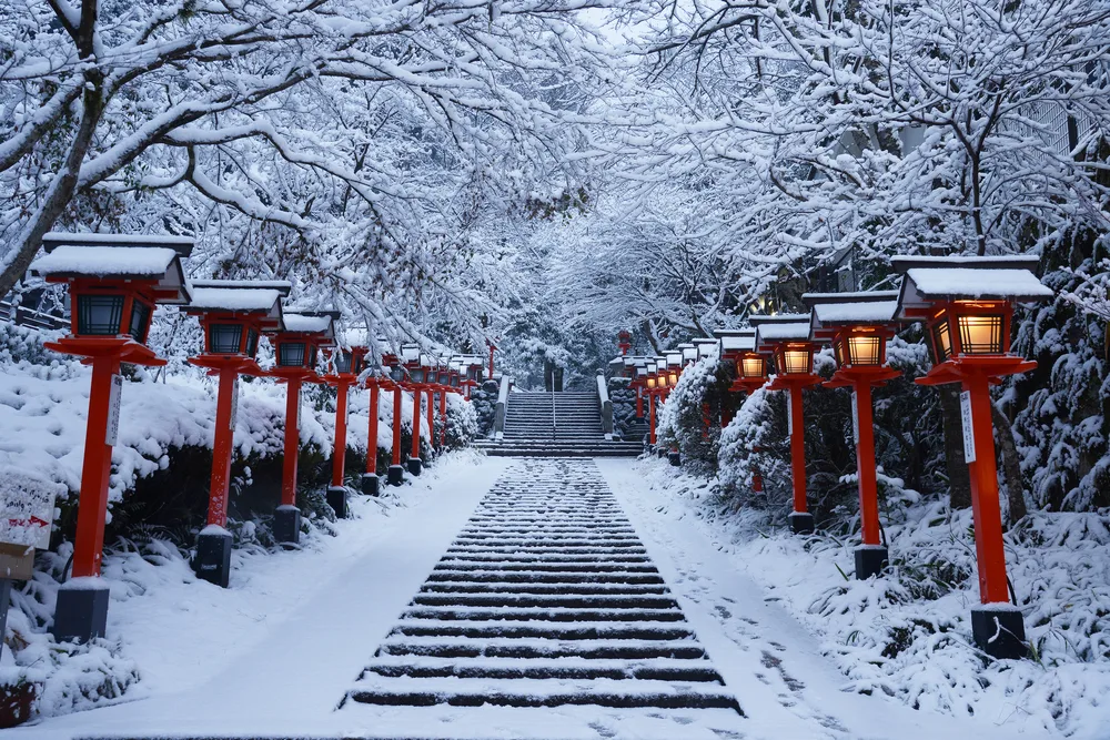 Walking path near the Kurama temple pictured during the winter, the cheapest time to visit Kyoto
