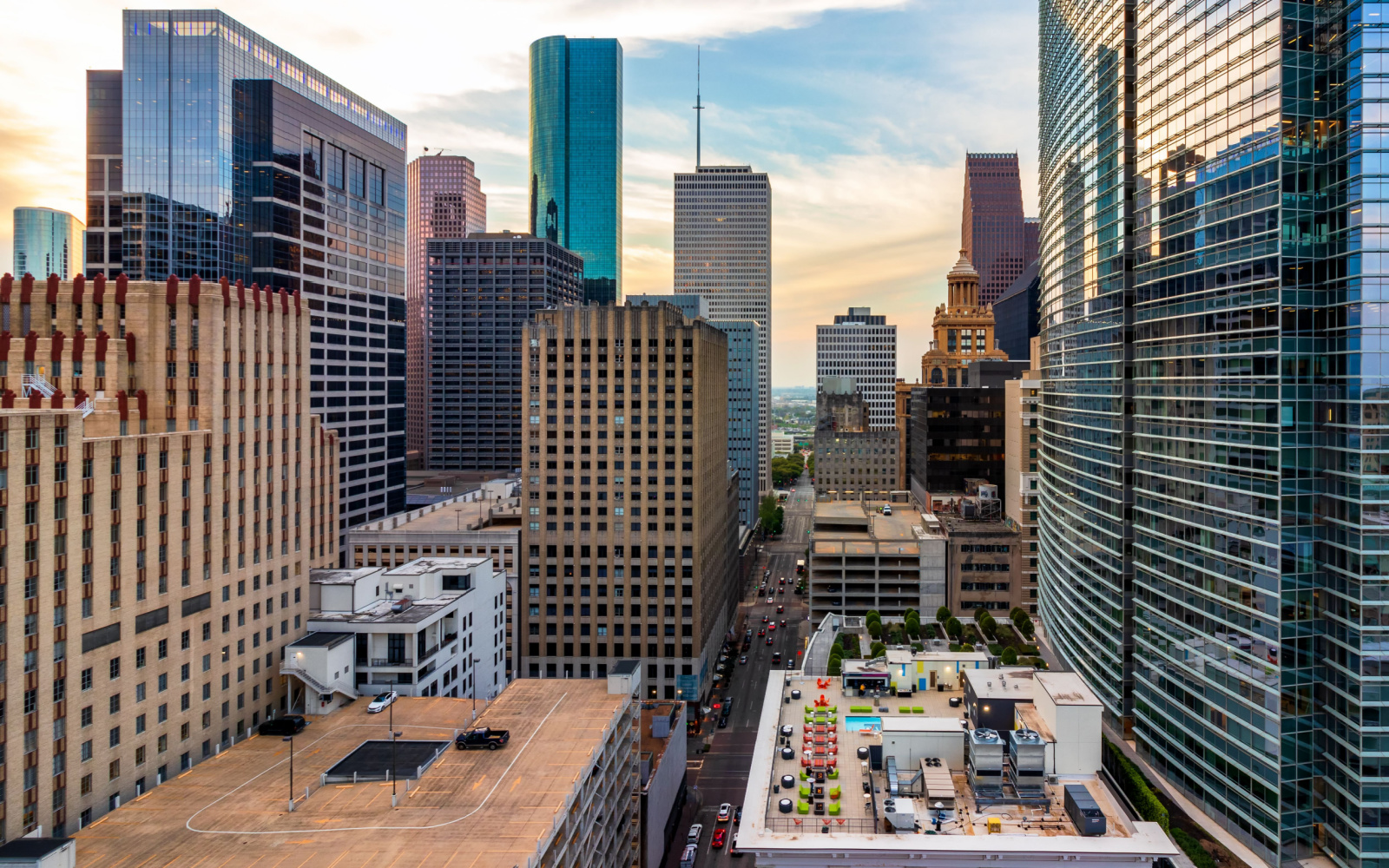 The 15 Best Hotels in Houston in 2023 | For All Budgets
