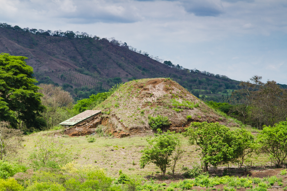 The amazingly gorgeous ruins and dirt mounds in San Andres, one of the best places to visit in El Salvador