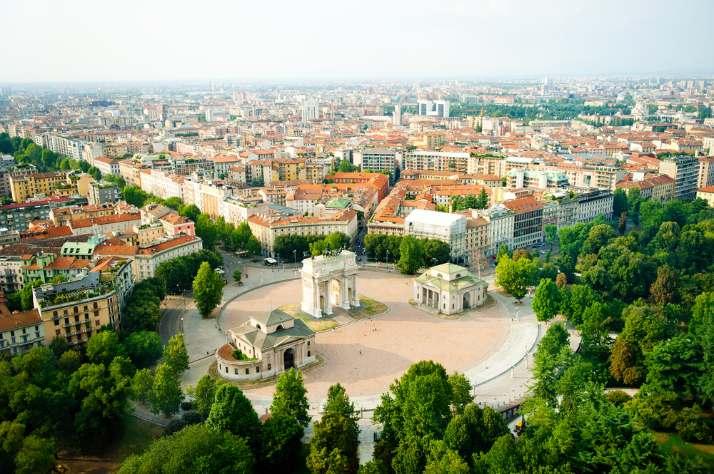 Aerial panoramic view of Milan during the spring or summer, the best time to visit Milan for great weather and moderate crowds