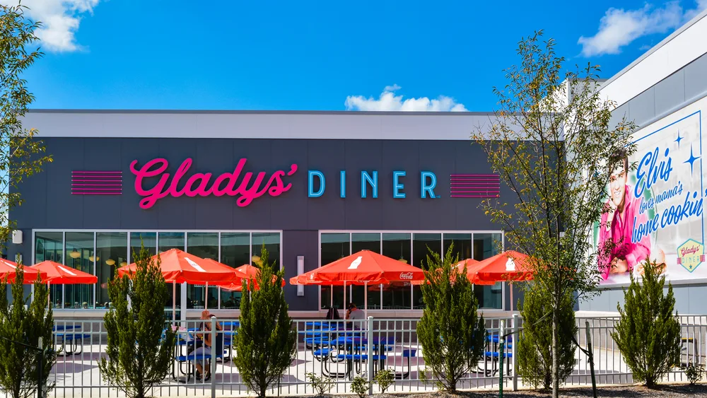 Outside of Glady's Diner in Memphis, situated in the south part of town, one of the best areas to stay when in Memphis