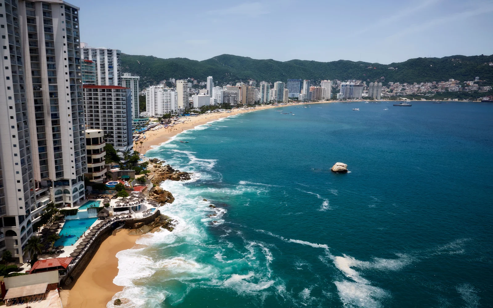 Where to Stay in Acapulco in 2024 | Best Areas and Hotels
