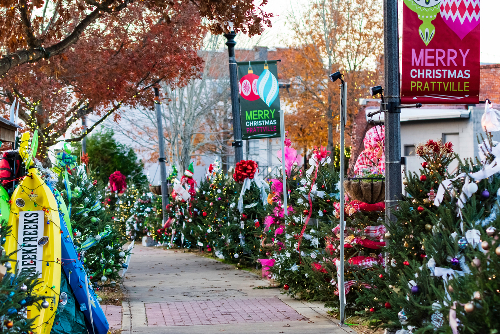Photo of a walkway in Prattville, Alabama pictured during the overall cheapest time to visit, December