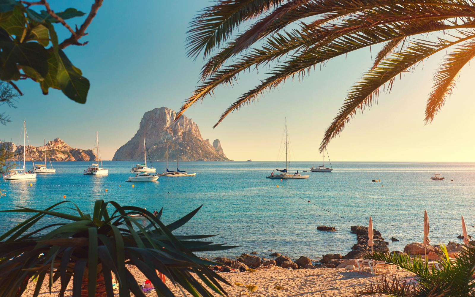 What a Trip to Ibiza Costs in 2024 | Average Prices
