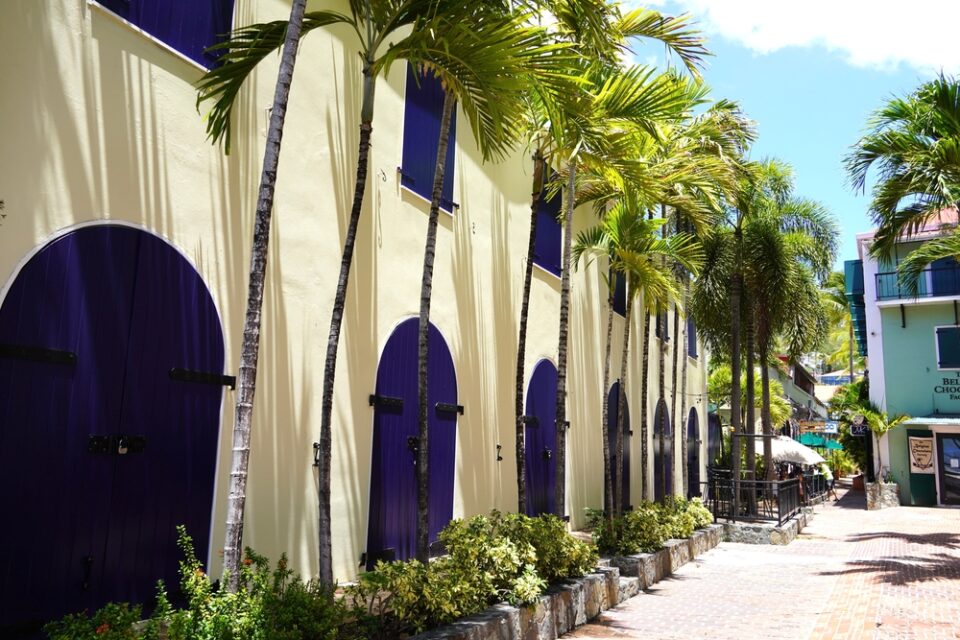 💲 What a Trip to St. Thomas Costs in 2024 Average Prices