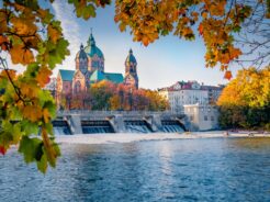 📅 The Best & Worst Times to Visit Munich in 2025 (Our Take)