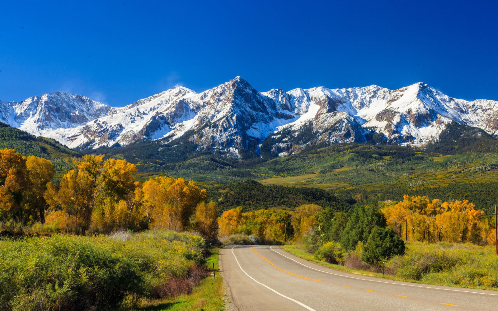 What a Trip to Colorado Costs in 2024 | Average Prices