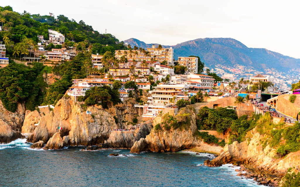 The Best Time To Visit Acapulco Our Recommendation For 2024   Shutterstock 525781930 1024x640 