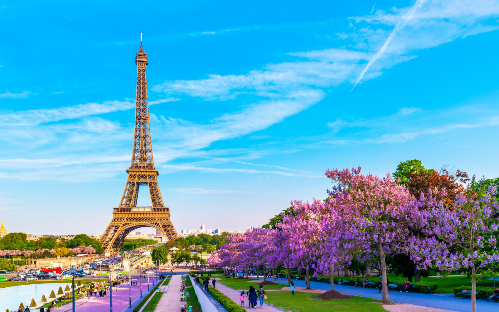 25 Interesting Facts About Paris to Inspire Your Trip