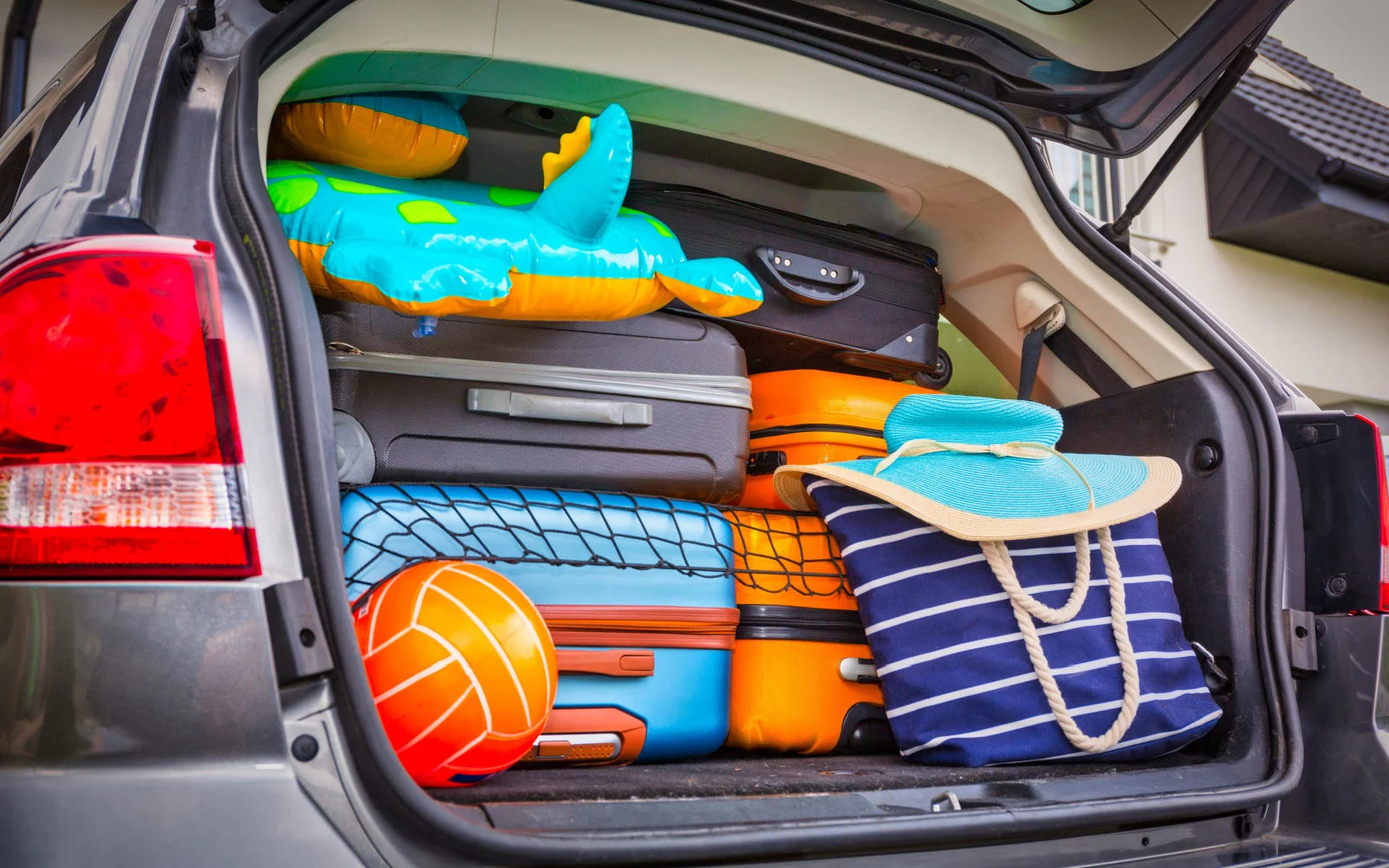 What to Pack for a Road Trip (Our 2024 Recommendations)