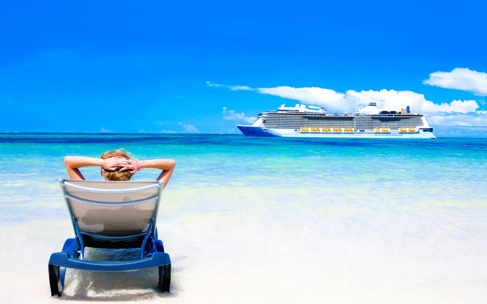 How Much Is a Cruise to the Bahamas in 2023? (For All Budgets)