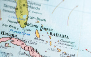 A map that is focus on the Bahamas where the names of its islands can be seen.