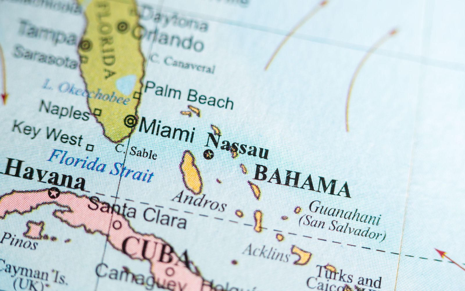 How Many Islands Are in the Bahamas? (& Which to Visit)