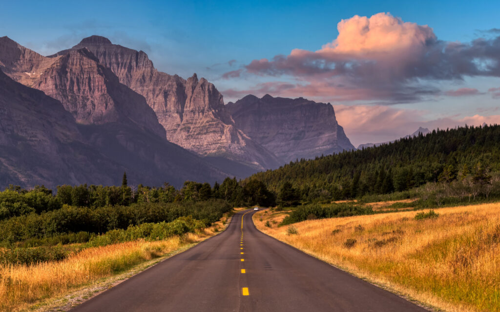 The Best Worst Times To Visit Montana In 2024 Our Take   Shutterstock 1863892822 1024x640 