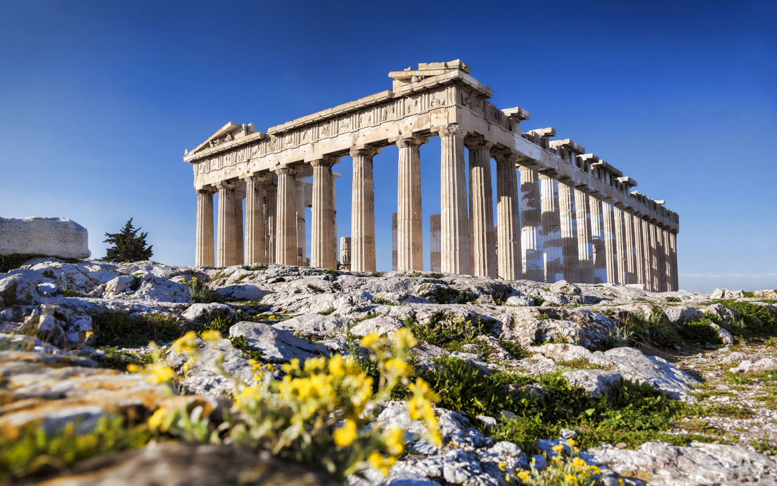 The Best Time to Visit Athens in 2024 (Our Take)