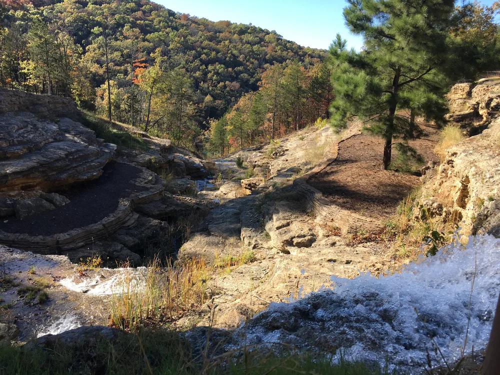 A bunch of rock in the middle of winter near a state park and near table rock lake pictured during the worst time to visit Branson