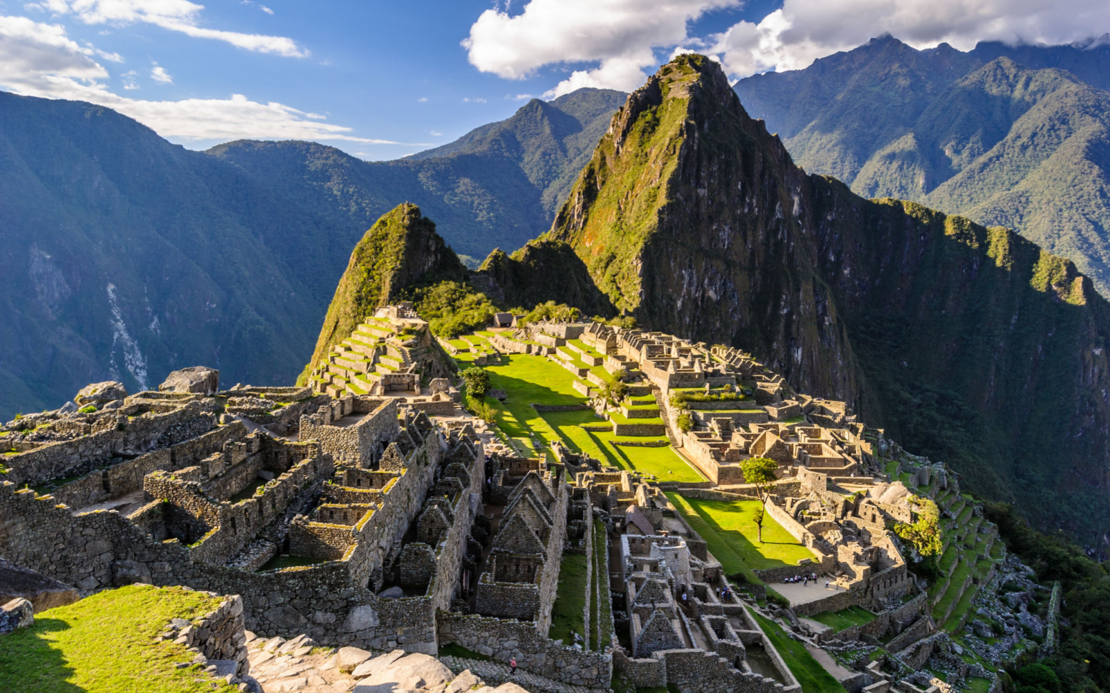 The Best & Worst Times to Visit Machu Picchu in 2024