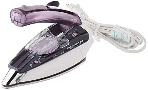 Rowenta DA1560 Travel-Ready Steam Iron