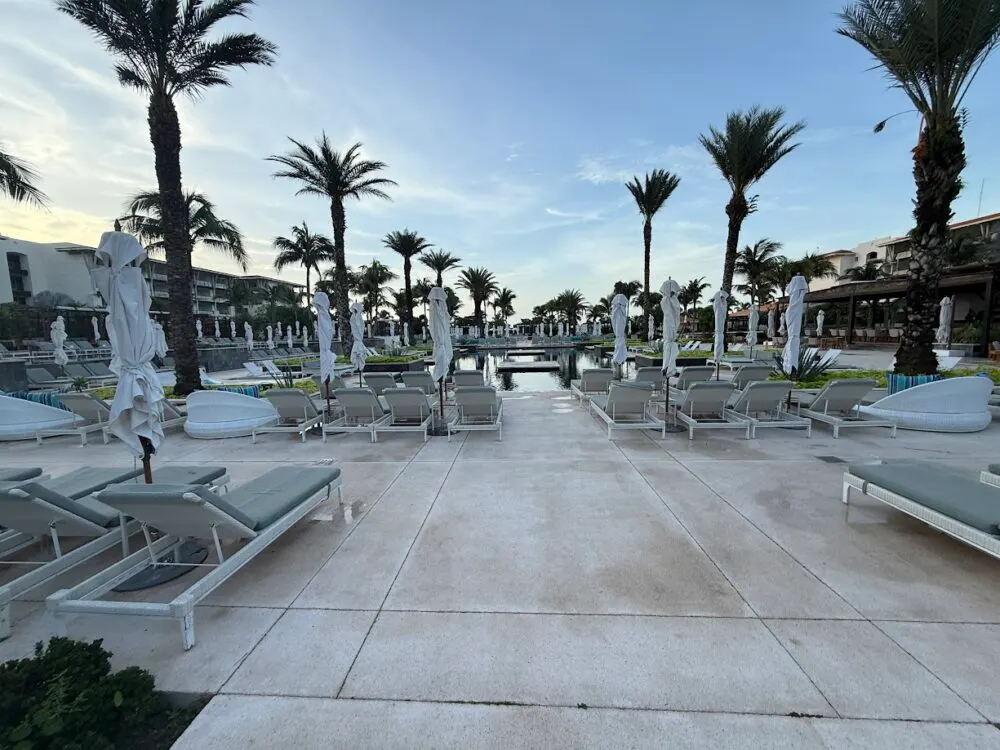 The 2087 pool at Unico Riviera Maya