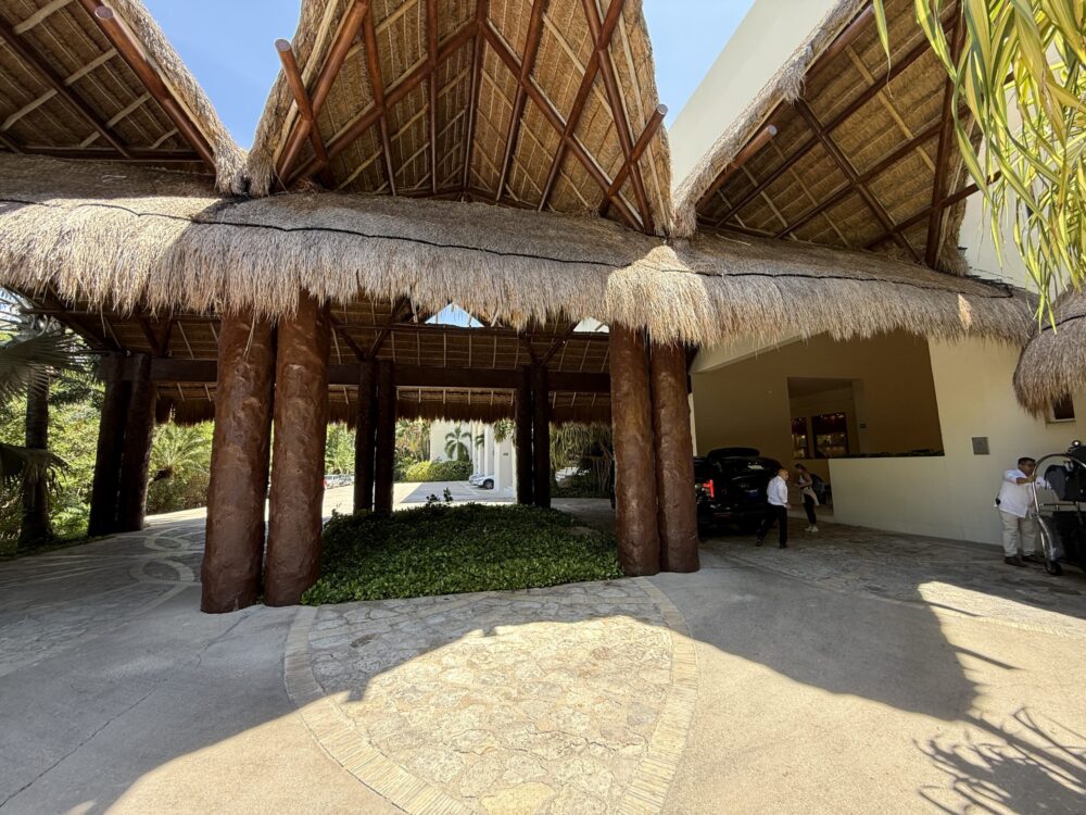 Covered entrance to the Grand Velas Riviera Maya